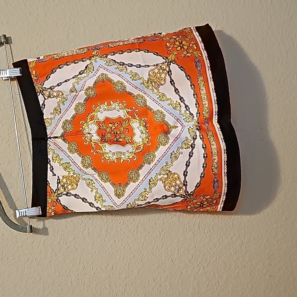 NWOT FOREVER21 Skirt - Picture 2 of 5